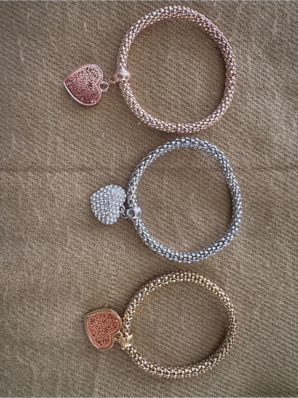 Nine stretch-Tone Heart Charm Bracelet Set - Rose Gold, Silver & Gold